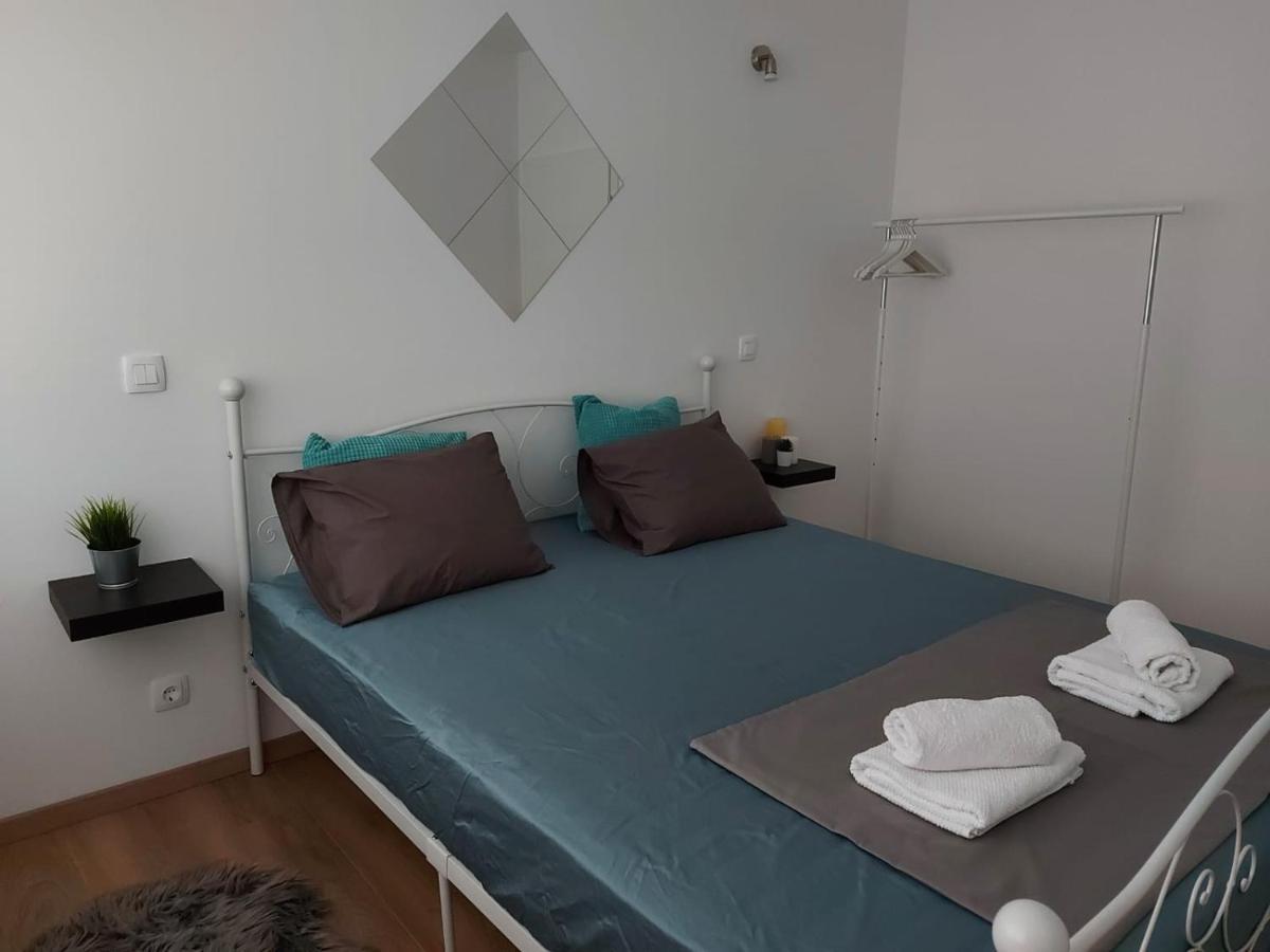Tia Apartment *